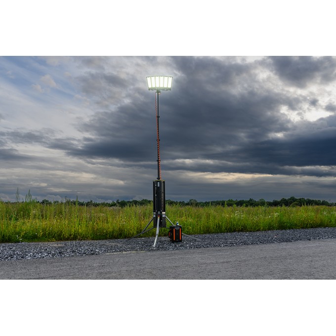 Turn telescopic iluminare temporara 420W - 65.000 lumeni RIDICARE ELECTRICA